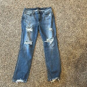 Judy Blue Skinny Blue Jeans with Distressed Details